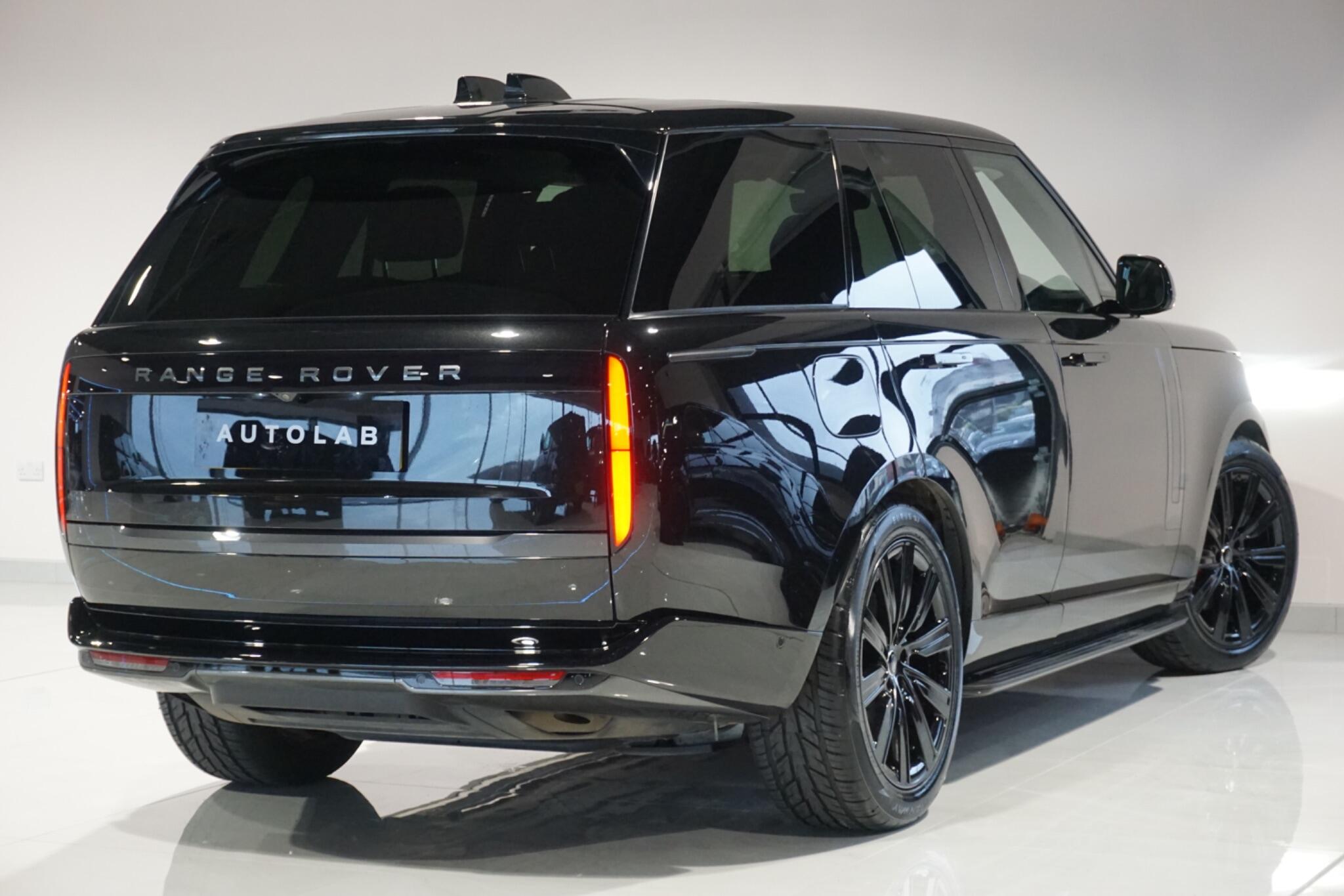 Land Rover Range Rover 3.0 P400 MHEV HSE SUV 5dr Petrol Auto 4WD Euro 6 (s/s) (400 ps)